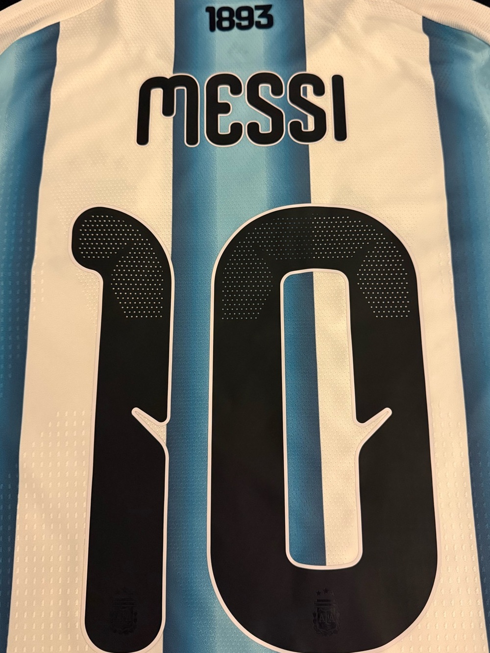 Adidas Argentina Lionel Messi White (Home) “Pitch Version” Soccer Jersey (NEW) - Picture 8 of 16